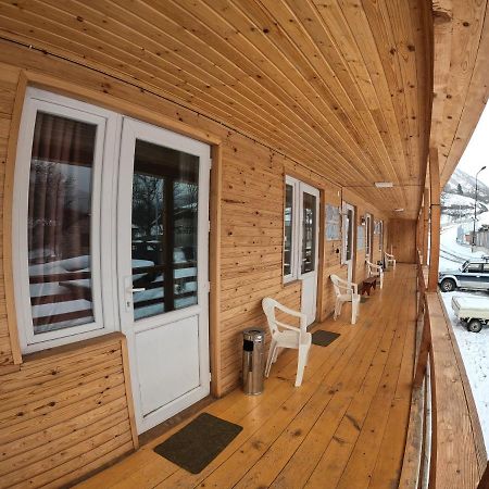 Girgola Bed & Breakfast Mestia Exterior photo