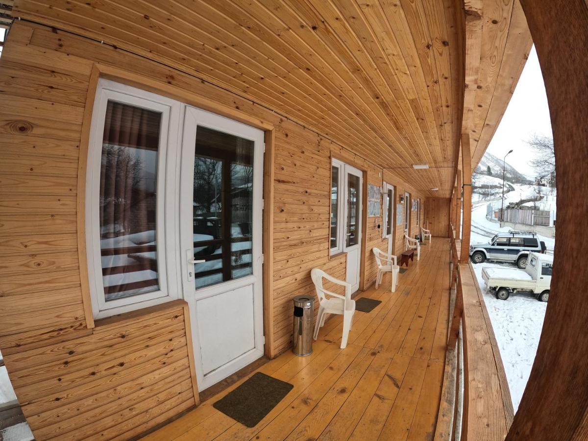 Girgola Bed & Breakfast Mestia Exterior photo