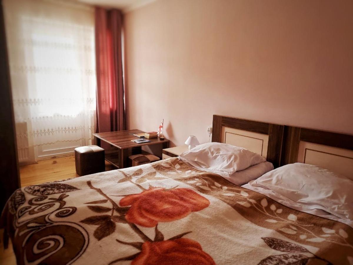 Girgola Bed & Breakfast Mestia Exterior photo