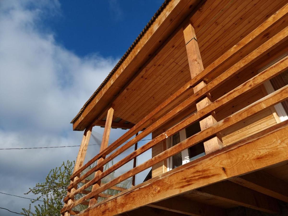 Girgola Bed & Breakfast Mestia Exterior photo